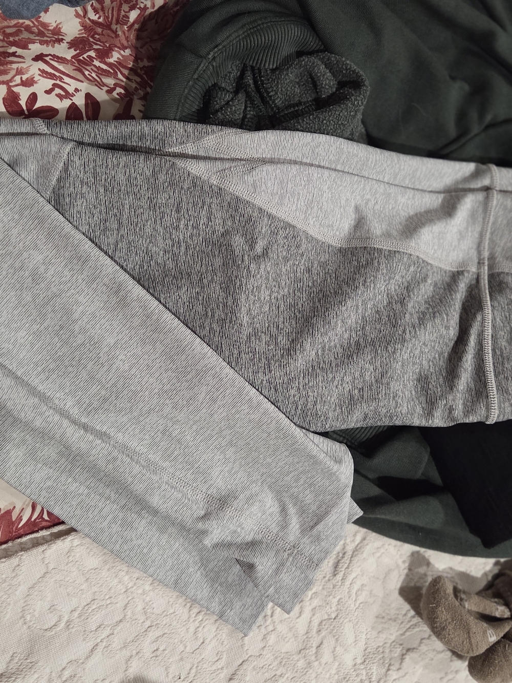 Outdoor Voices Light Heather Gray & Charcoal Leggings